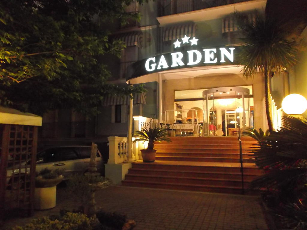 Hotel Garden Cattolica Zewnętrze zdjęcie