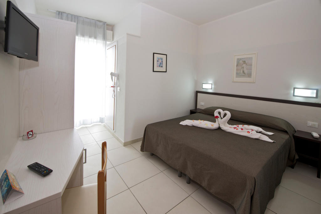 Hotel Garden Cattolica Zewnętrze zdjęcie