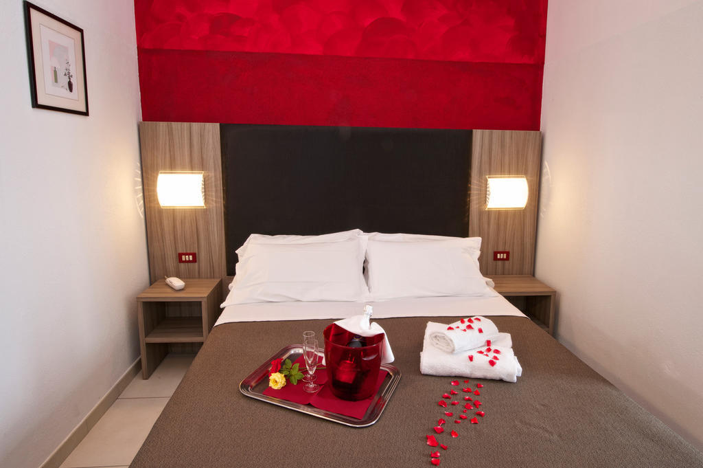 Hotel Garden Cattolica Zewnętrze zdjęcie
