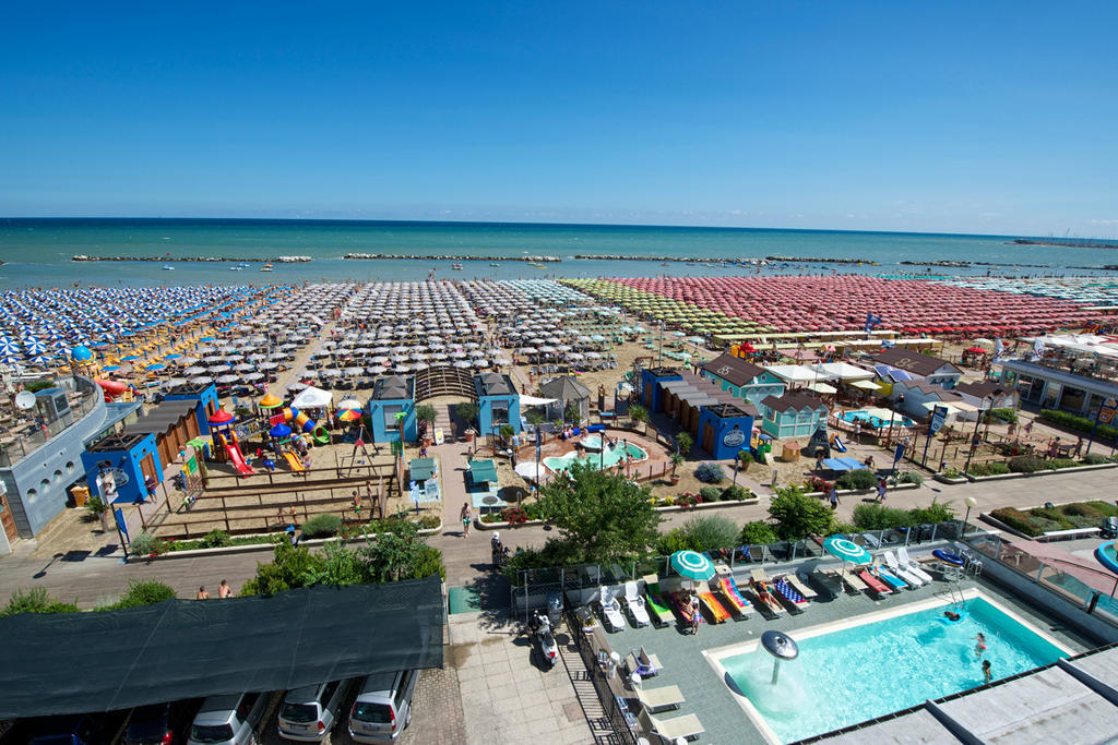 Hotel Garden Cattolica Zewnętrze zdjęcie